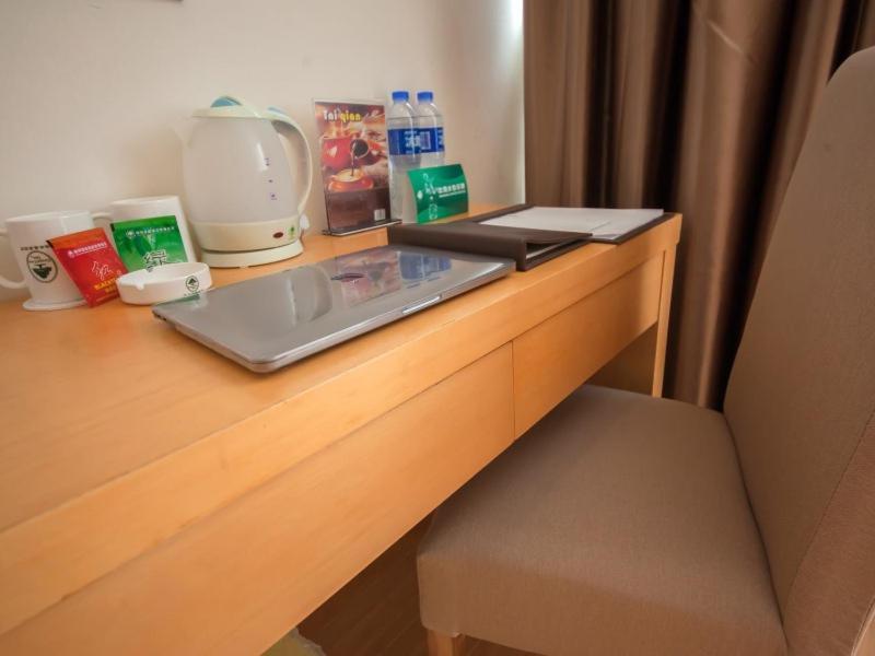 Greentree Inn Jiangsu Suzhou Gongyequan District Xinglong Street Express Hotel Extérieur photo